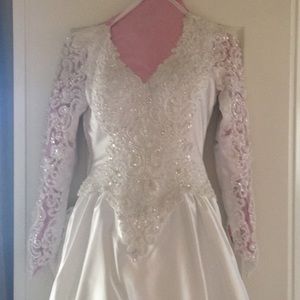 Gorgeous Wedding gown